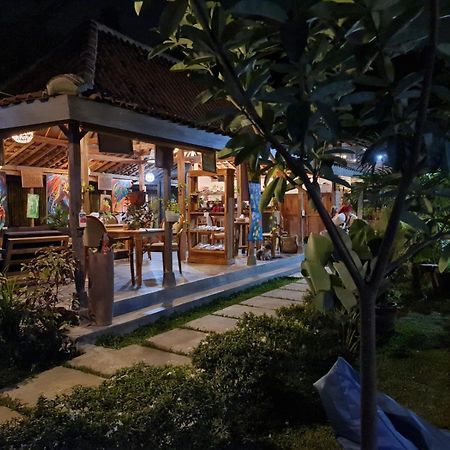 Villa Kayu يوغياكارتا المظهر الخارجي الصورة