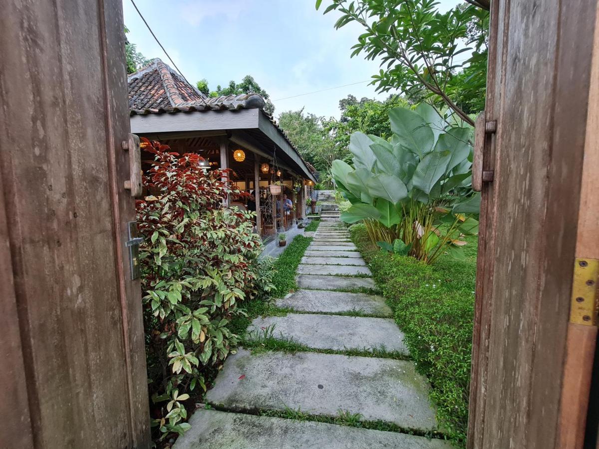 Villa Kayu يوغياكارتا المظهر الخارجي الصورة